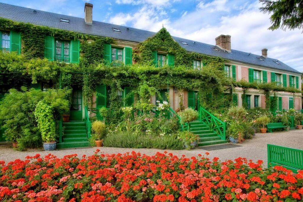 Maison Fleurs De Lys, Climatisee, Wifi Et Parking Privee Gratuit, Lave-Linge, Vernon Giverny Exterior foto